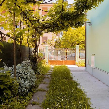 Reno Family House Apartamento Ravena Exterior foto